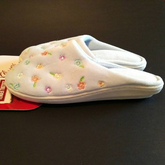 NEW Tender Tootsies Slippers, Baby Blue, Multi-Color Floral Print, M - Picture 4 of 5
